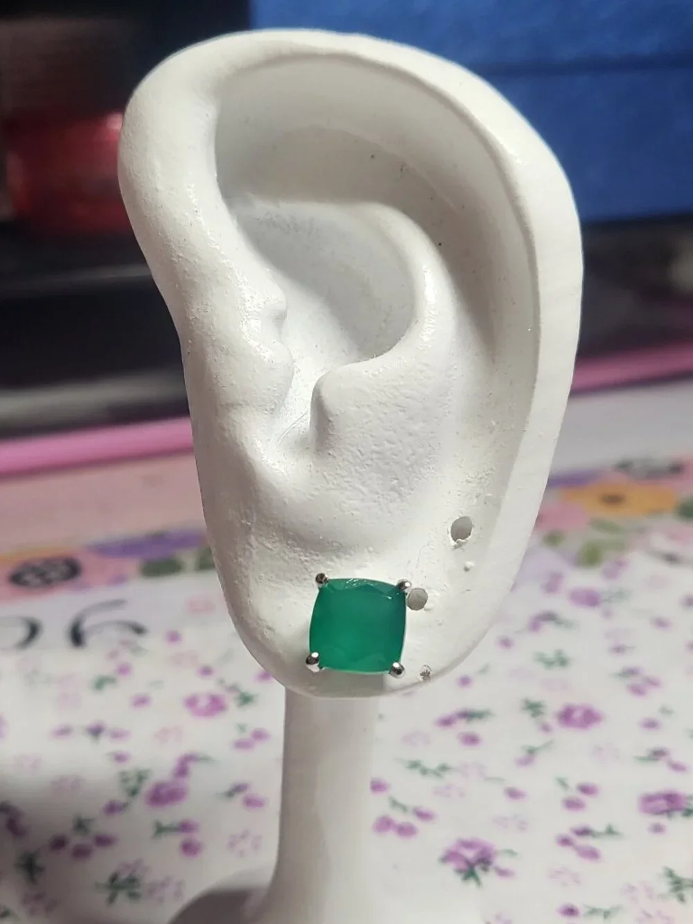 Green Onyx Solitaire Sterling Silver Stud Earrings